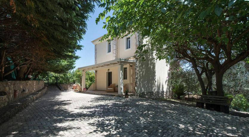 Photo of Kastellanoi Oasis