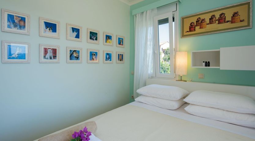 Photo of Kastellanoi Oasis