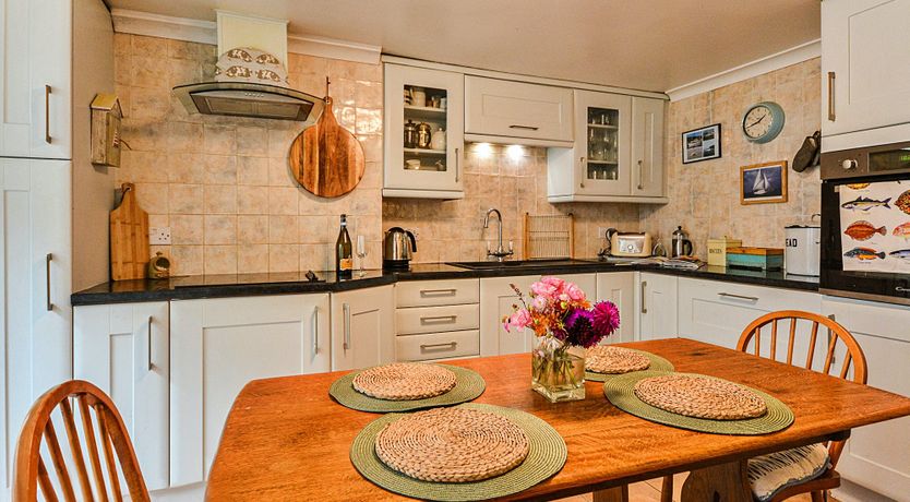 Photo of Tide's Edge Cottage