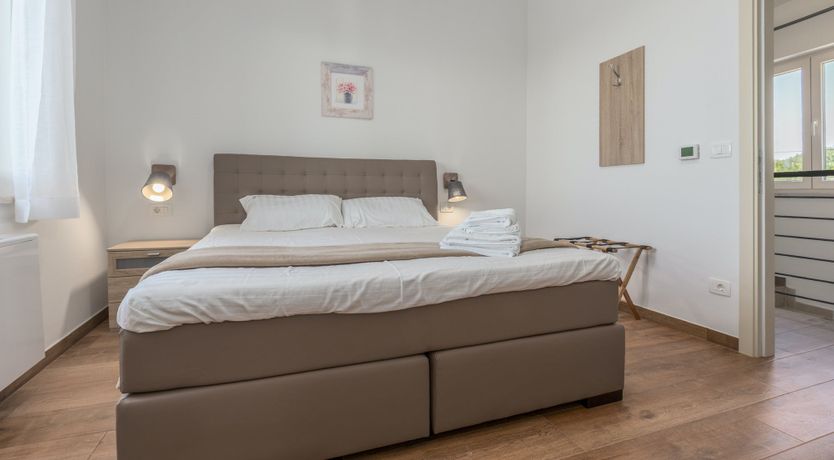 Photo of Cliffside Hideaway