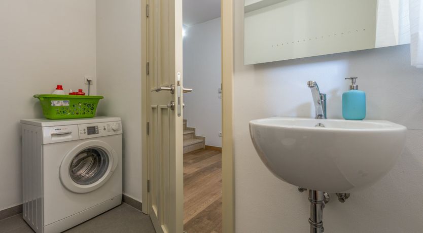 Photo of Cliffside Hideaway