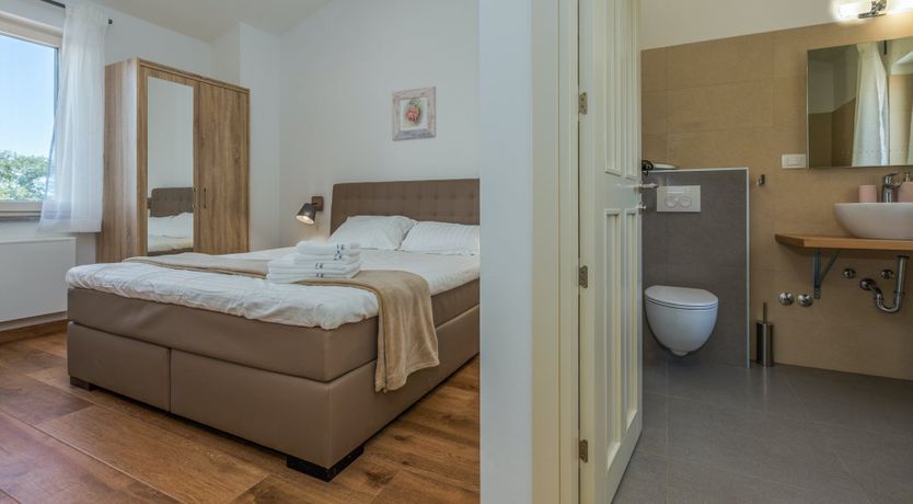 Photo of Cliffside Hideaway