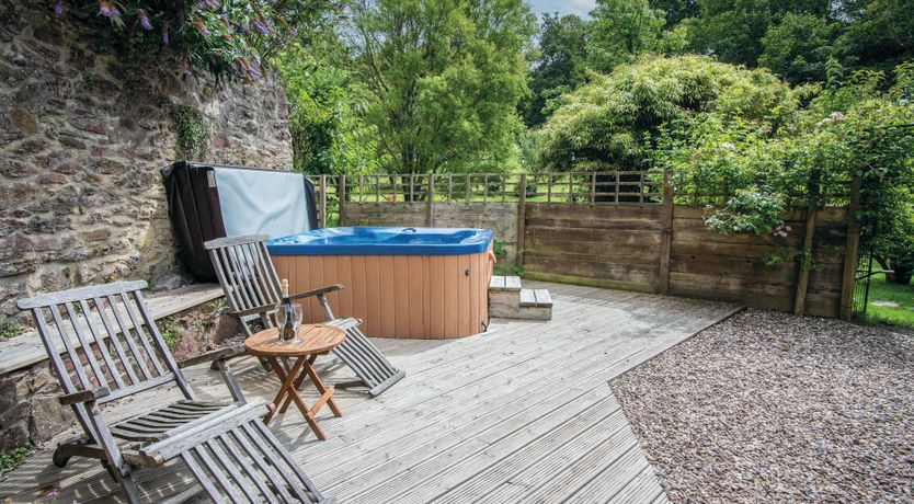 Photo of Enchanting Cottage