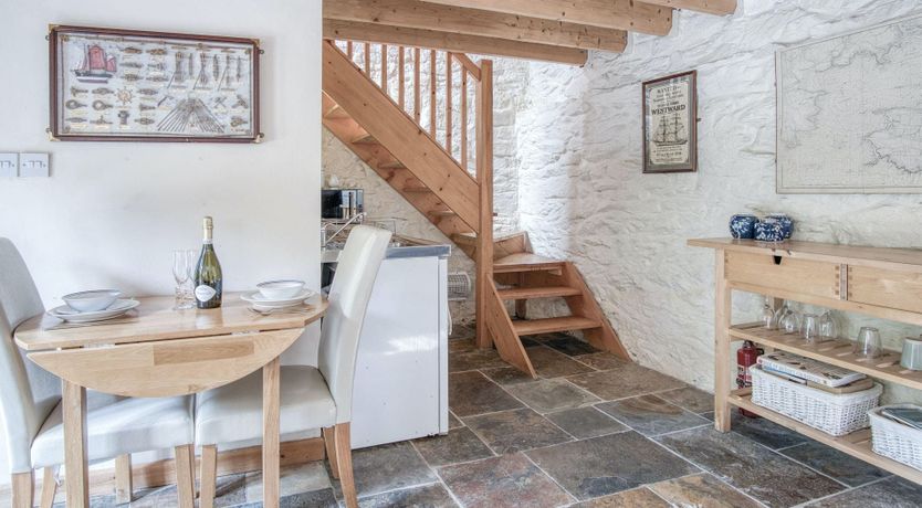 Photo of Enchanting Cottage