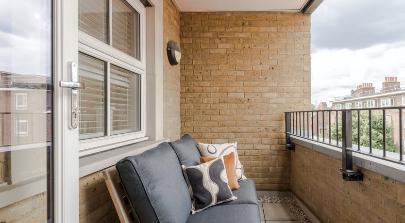 Photo of The Royal Blue