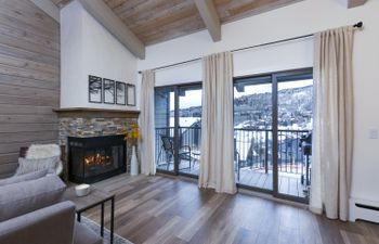 Alpine Vista Holiday Home