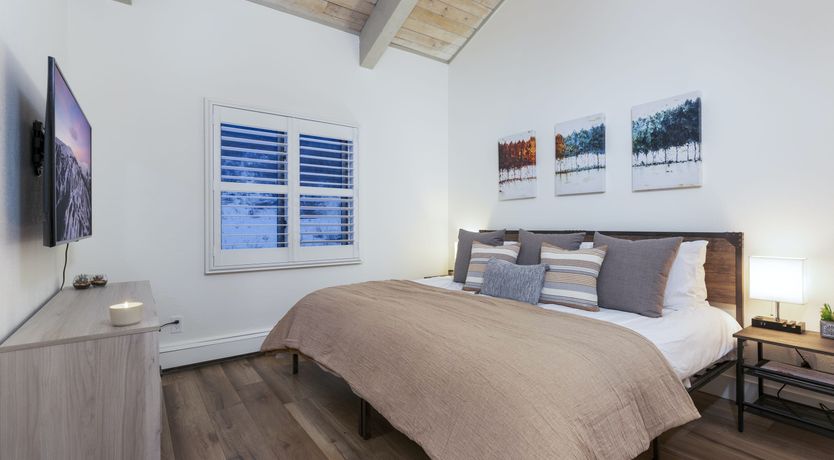 Photo of Alpine Vista