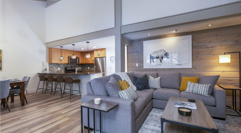 Photo of Alpine Vista