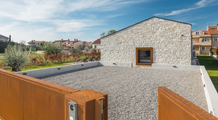 Photo of Bale Breeze