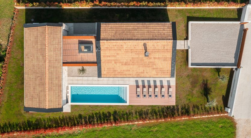 Photo of Bale Breeze