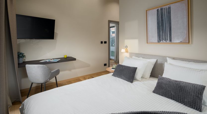 Photo of Bale Breeze