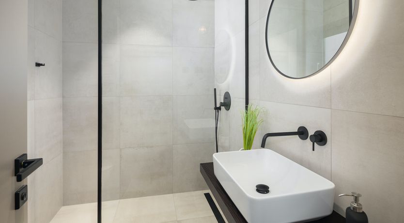 Photo of Bale Breeze