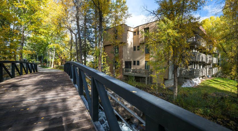 Photo of Enchanting River Retreat