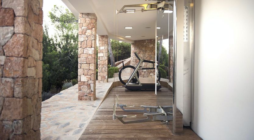 Photo of Cliffside Bliss