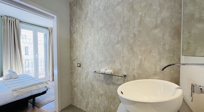 Photo of Catalunya Chic