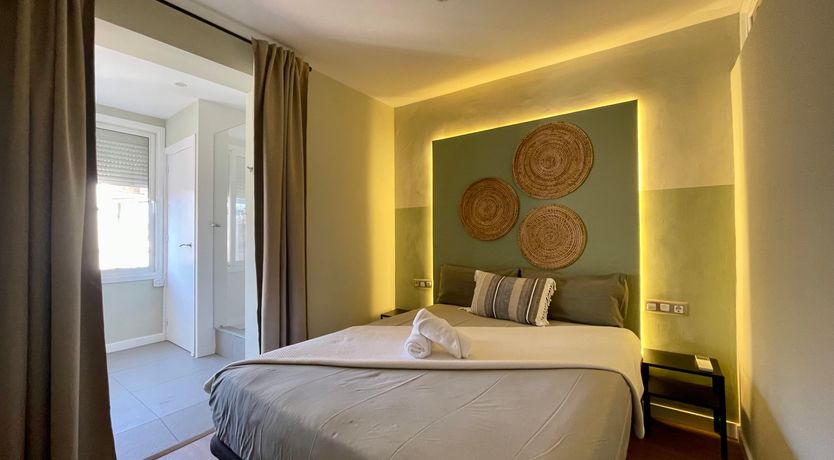 Photo of Catalunya Chic