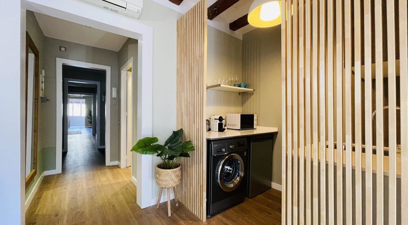 Photo of Catalunya Chic