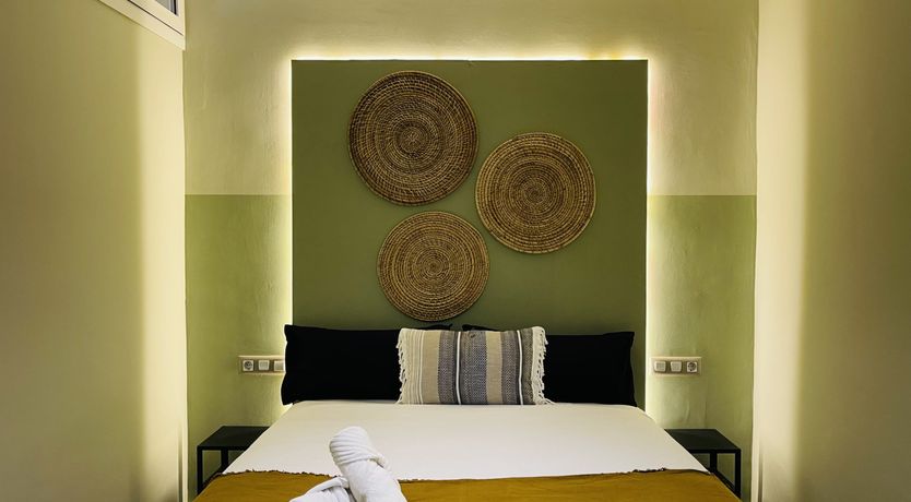 Photo of Catalunya Chic