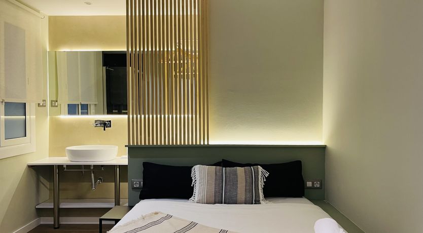 Photo of Catalunya Chic