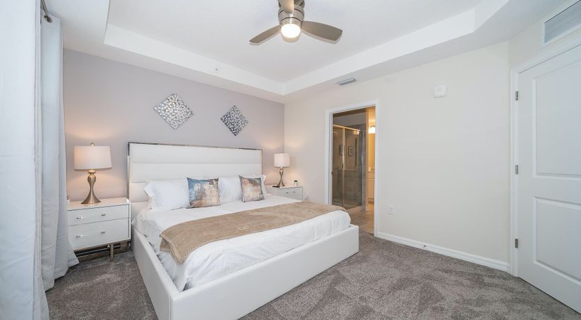 Photo of The Sun & White