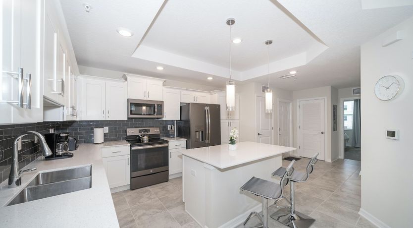 Photo of The Sun & White