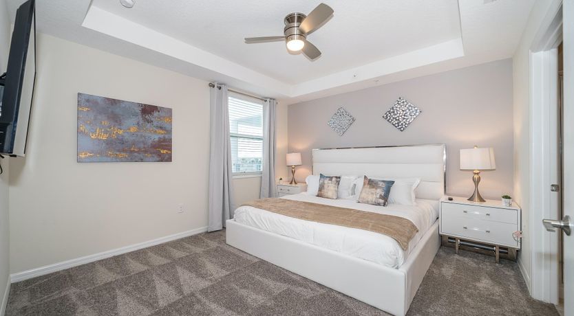 Photo of The Sun & White