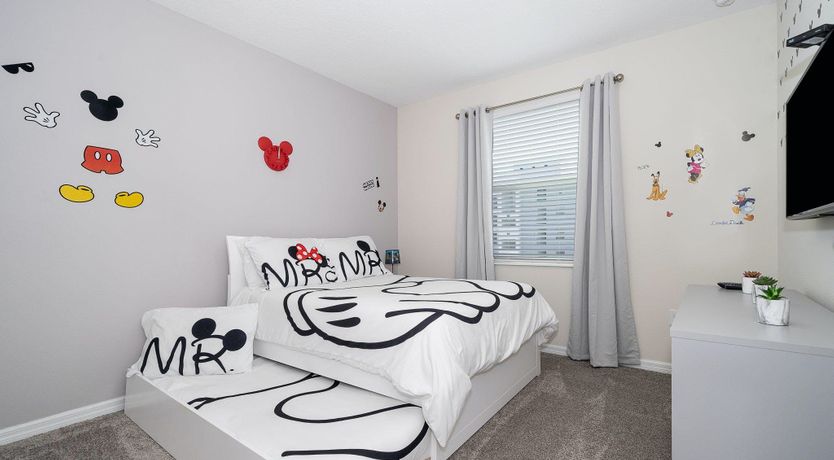 Photo of The Sun & White