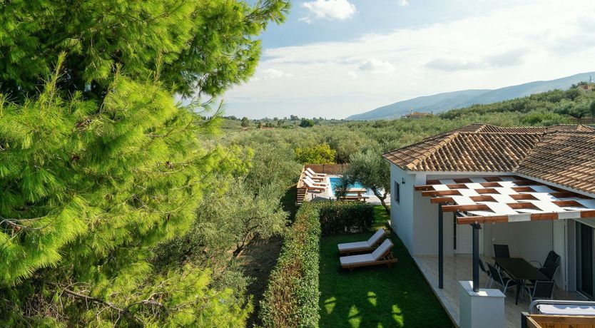 Photo of Enchanting Villa Verde