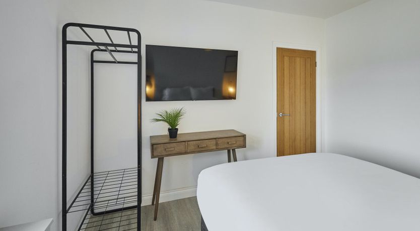 Photo of Whitby Wonder