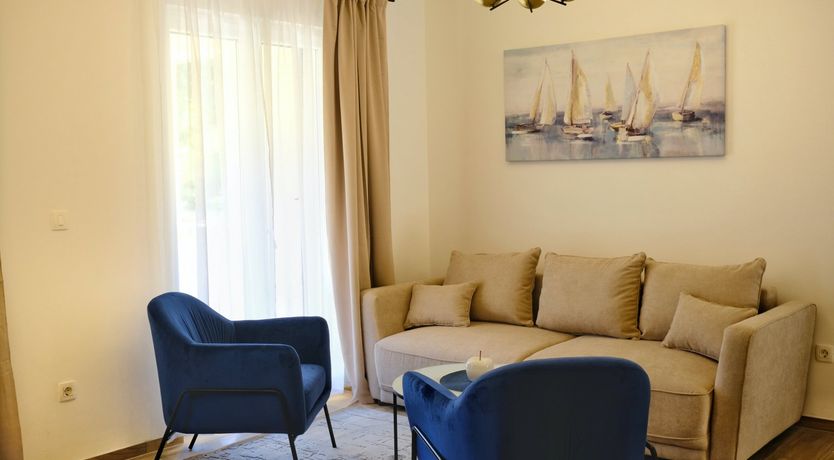 Photo of Secluded Splendor