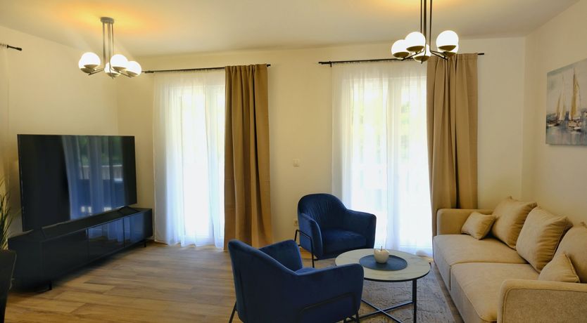 Photo of Secluded Splendor