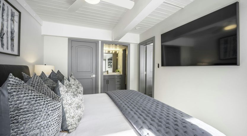 Photo of Slope-side Sanctuary