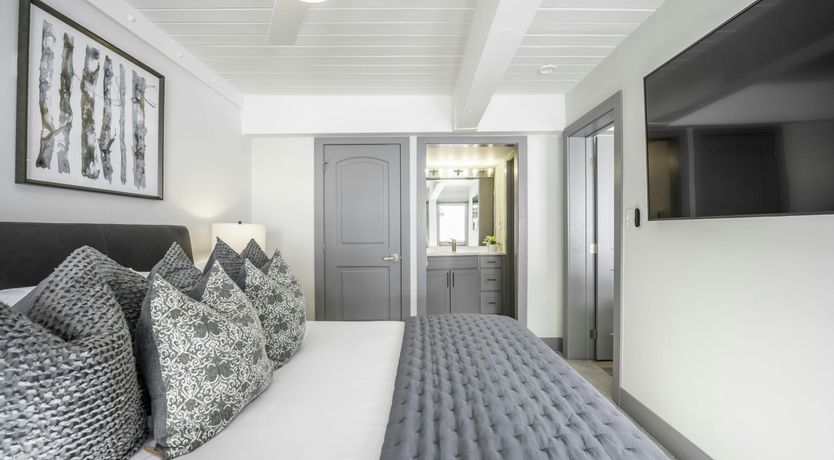 Photo of Slope-side Sanctuary