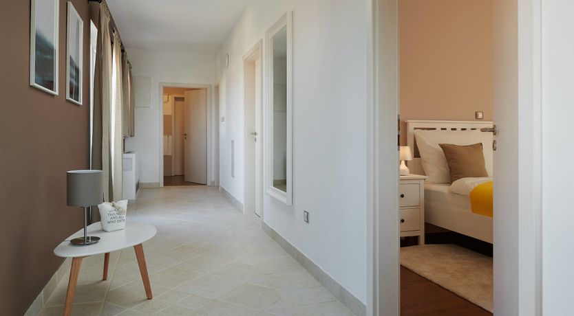 Photo of Romantic Verde