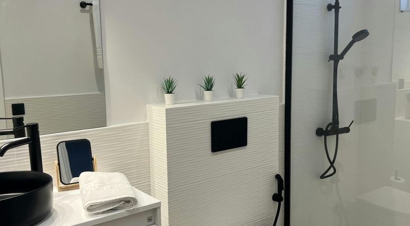 Photo of Sea Breeze Hideaway