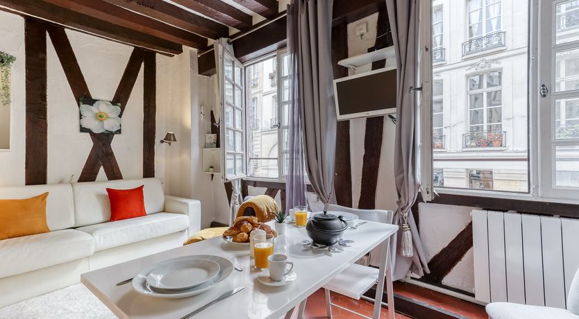 Photo of Marais Charms