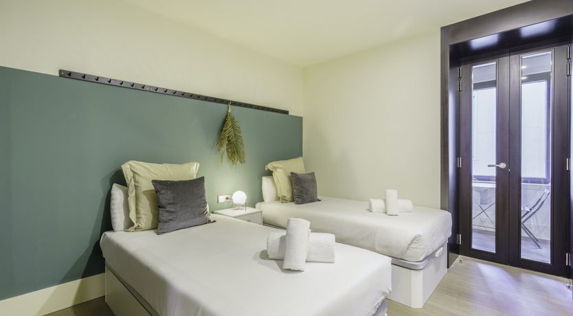 Photo of Milà Mirage