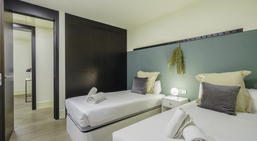 Photo of Milà Mirage