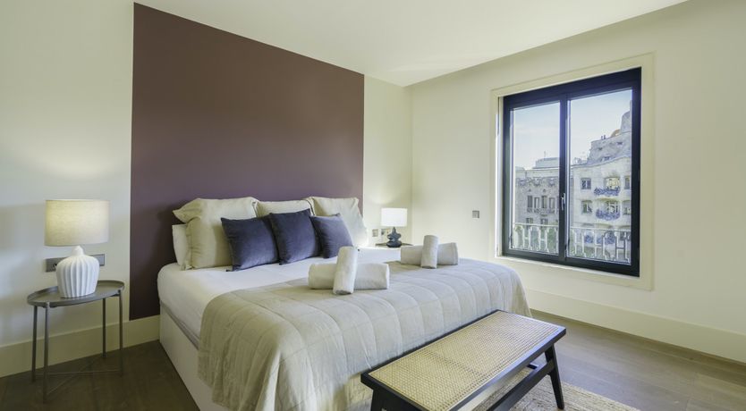 Photo of Milà Mirage