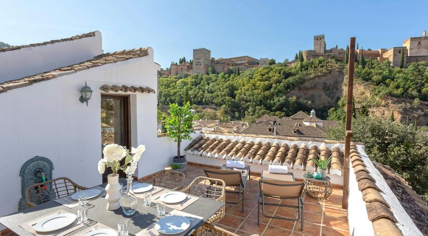 Photo of Albaicín Grandeur