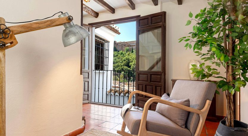 Photo of Albaicín Grandeur