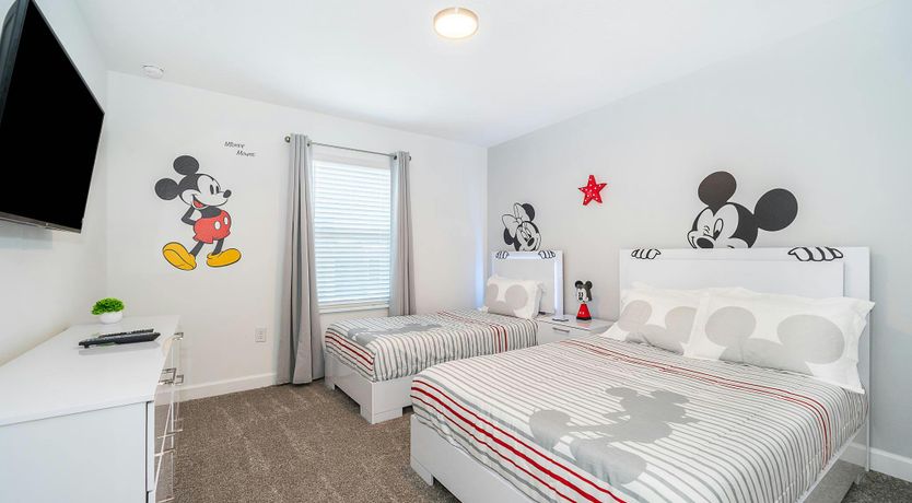 Photo of Stay Late, It's Time for Dinner