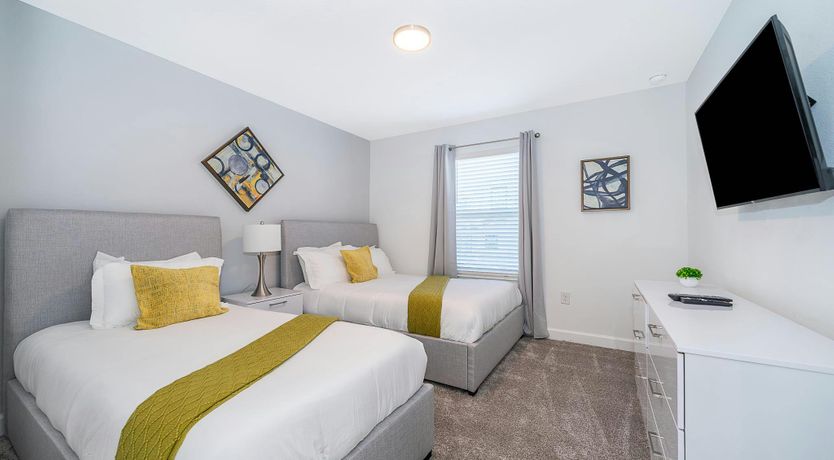 Photo of Stay Late, It's Time for Dinner