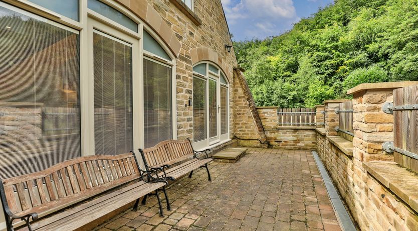 Photo of Lush River Retreat