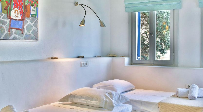 Photo of Aleomandra Serenity