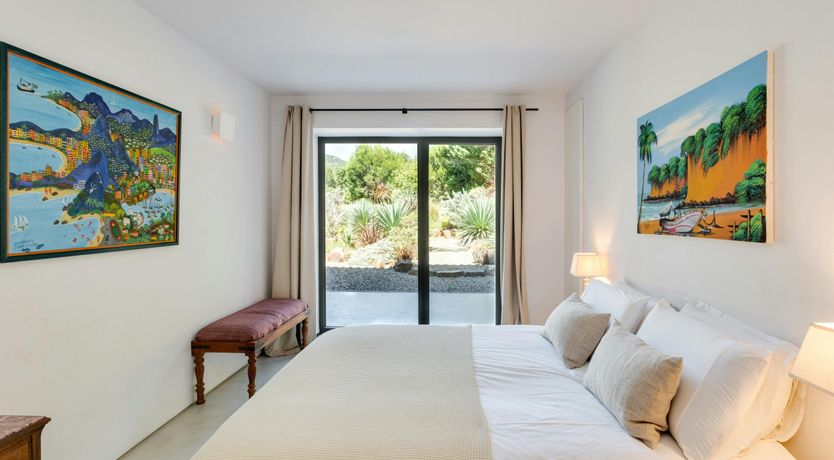 Photo of Lightness of Living