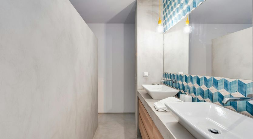 Photo of Lightness of Living