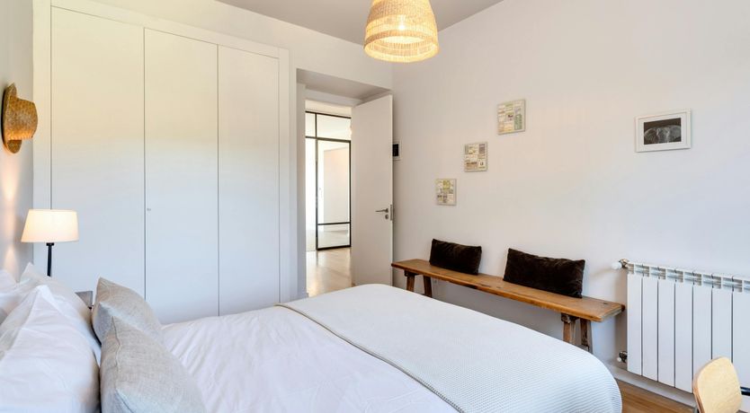 Photo of Lightness of Living