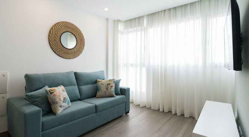 Photo of The Green Mirror