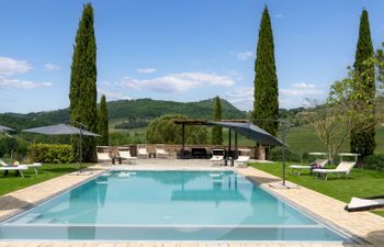 Peace in Tuscany Villa